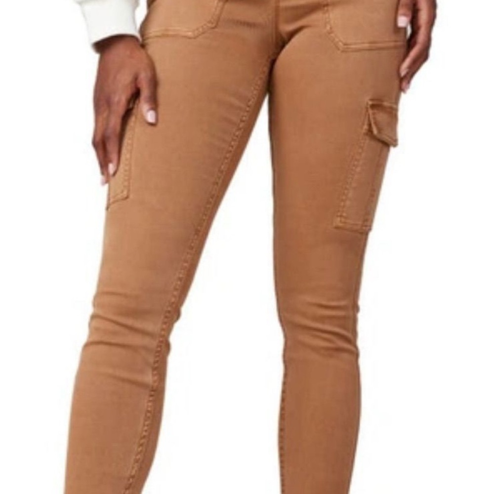SPANX Stretch Twill Cargo Ankle Pant • Honey Glow Women's Tan Cargo Jeans